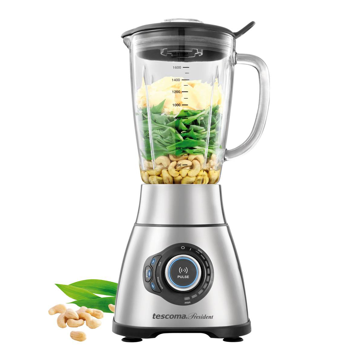 Il frullatore della Linea President di Tescoma prepara frullati, purea di frutta e verdura, smoothies, e trita perfino il ghiaccio. Le lame robuste, il boccale in vetro, i programmi (smoothie, puree e ghiaccio), la regolazione della velocità e anche la funzione Pulse che permette di dare piccoli impulsi alla massima potenza, rendono gli ingredienti perfettamente omogenei. È capiente 1,8 litri. Misura Misura ø 20 cm x H 42,5 cm. Prezzo 209 euro. www.tescomaonline.it Il frullatore della Linea President di Tescoma prepara frullati, purea di frutta e verdura, smoothies, e trita perfino il ghiaccio. Le lame robuste, il boccale in vetro, i programmi (smoothie, puree e ghiaccio), la regolazione della velocità e anche la funzione Pulse che permette di dare piccoli impulsi alla massima potenza, rendono gli ingredienti perfettamente omogenei. È capiente 1,8 litri. Misura Misura ø 20 cm x H 42,5 cm. Prezzo 209 euro. www.tescomaonline.it