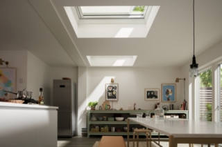 Nuove tende motorizzate VELUX per tetti piani Nuove tende motorizzate VELUX per tetti piani