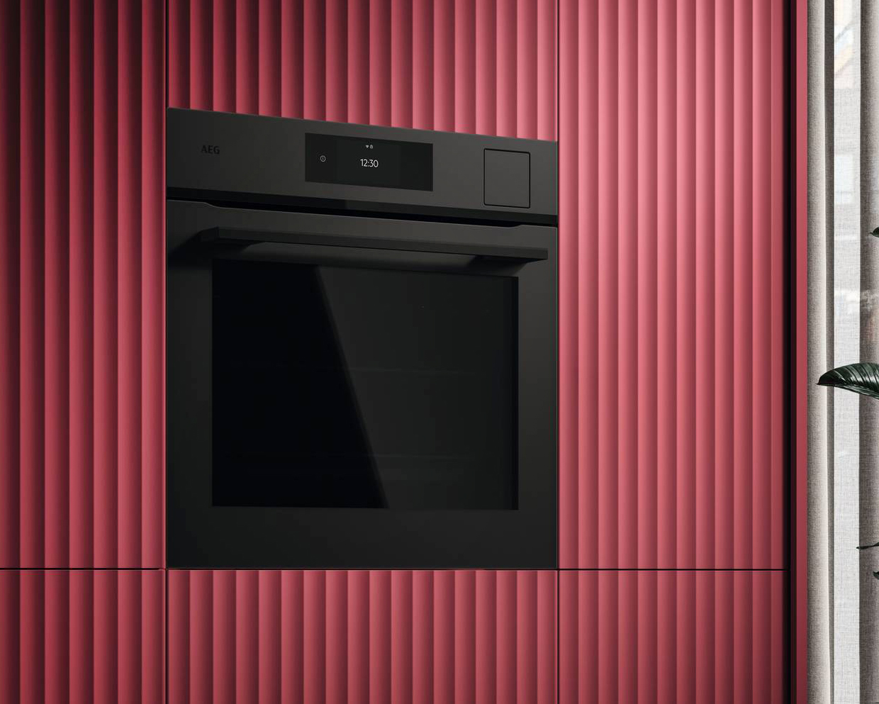 Qui è possibile scoprire e provare la nuova gamma di elettrodomestici da incasso come il forno Serie 8000 SteamPro che rappresenta l'apice della tecnologia, unendo design e intelligenza artificiale. Cuore pulsante di questa innovazione è l’AI TasteAssist, che seleziona automaticamente i tempi, la funzione e la temperatura, ottimizzati, garantendo risultati impeccabili. www.aeg.it – Design Hub, Portanuova - piazza Gae Aulenti, Milano. Qui è possibile scoprire e provare la nuova gamma di elettrodomestici da incasso come il forno Serie 8000 SteamPro che rappresenta l'apice della tecnologia, unendo design e intelligenza artificiale. Cuore pulsante di questa innovazione è l’AI TasteAssist, che seleziona automaticamente i tempi, la funzione e la temperatura, ottimizzati, garantendo risultati impeccabili. www.aeg.it – Design Hub, Portanuova - piazza Gae Aulenti, Milano.