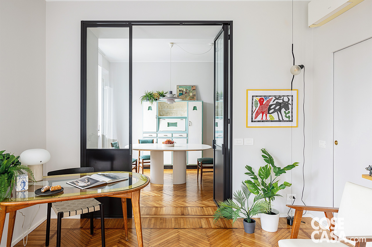 porta in vetro e ferro ingresso zona pranzo