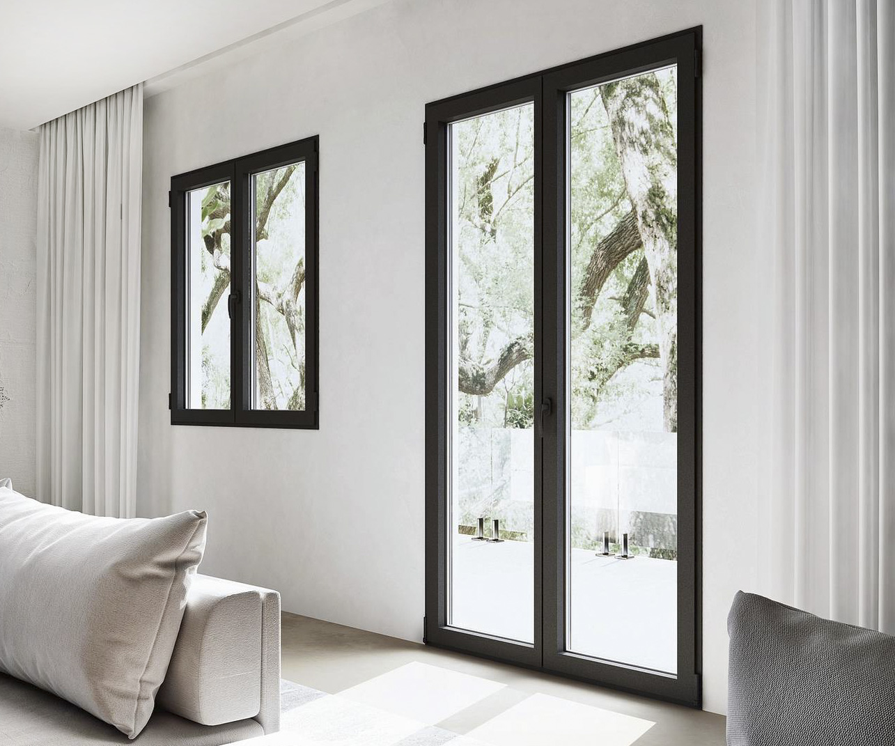 Le finestre del Sistema 80 di Iperceramica sono in pvc con profilo a 7 camere e profondità di 80 mm. Sono realizzate su misura in base alle necessità e raggiungono trasmittanza termica Uf fino a 1 W/m²K, isolamento acustico fino a 46 dB. Diverse le finiture, sia colorate sia effetto legno. www.iperceramica.it