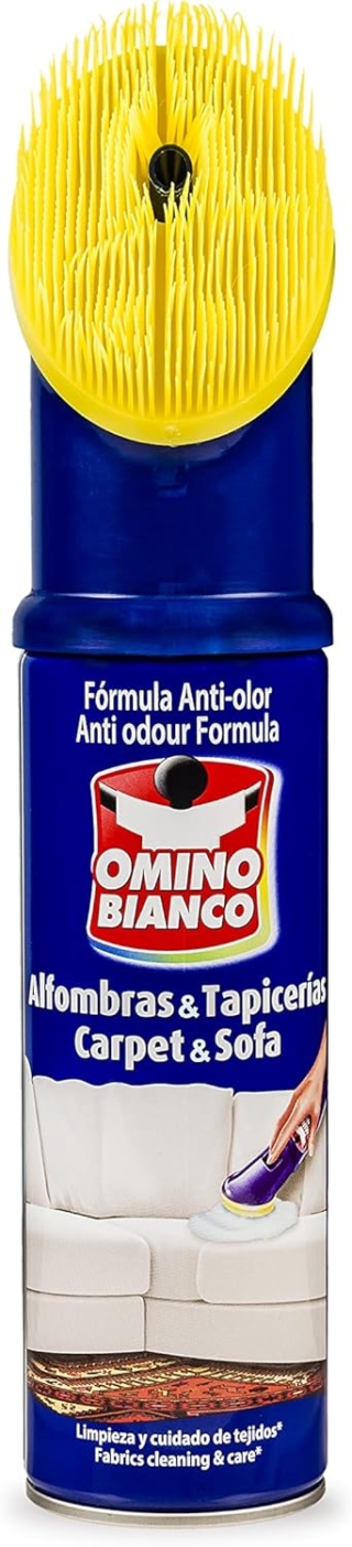 Efficace sui tessuti non sfoderabili, ma non solo, Omino Bianco propone un prodotto smacchiante e sgrassante con spazzola specifica per divani e tappeti. La sua formula è inoltre antiodore, così da non lasciare alcuna traccia. Prezzo: 4,59 euro su amazon.it Efficace sui tessuti non sfoderabili, ma non solo, Omino Bianco propone un prodotto smacchiante e sgrassante con spazzola specifica per divani e tappeti. La sua formula è inoltre antiodore, così da non lasciare alcuna traccia. Prezzo: 4,59 euro su amazon.it