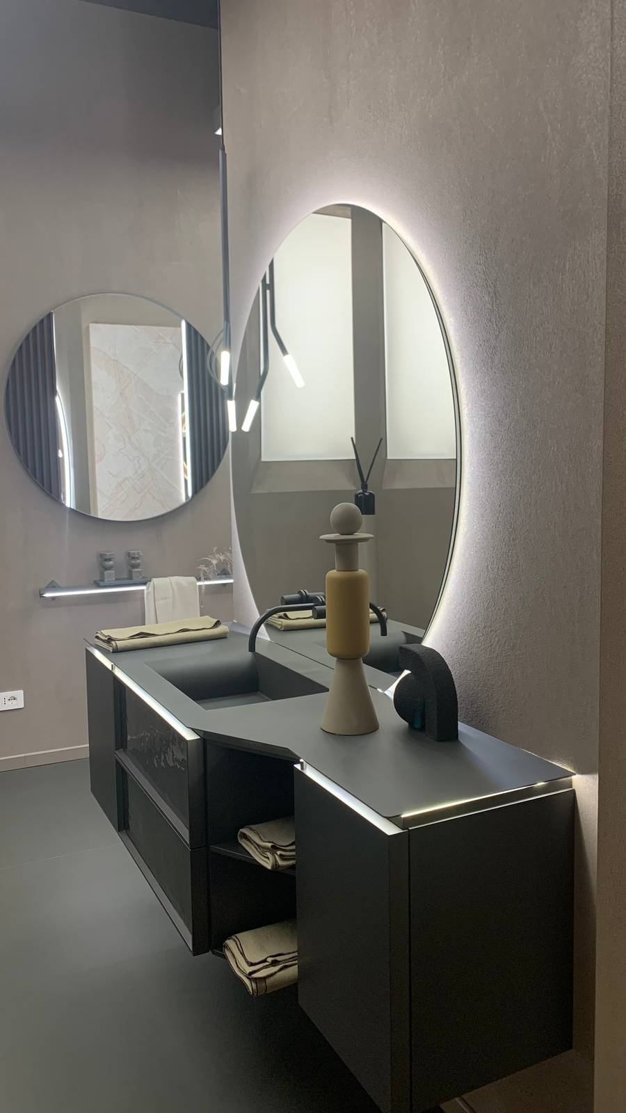 SHOWROOM Cerasa LaSalledeBains 10 SHOWROOM Cerasa LaSalledeBains 10