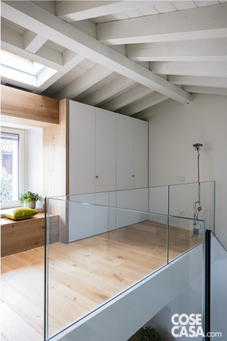 armadi nel diseimpegno nel sottotetto