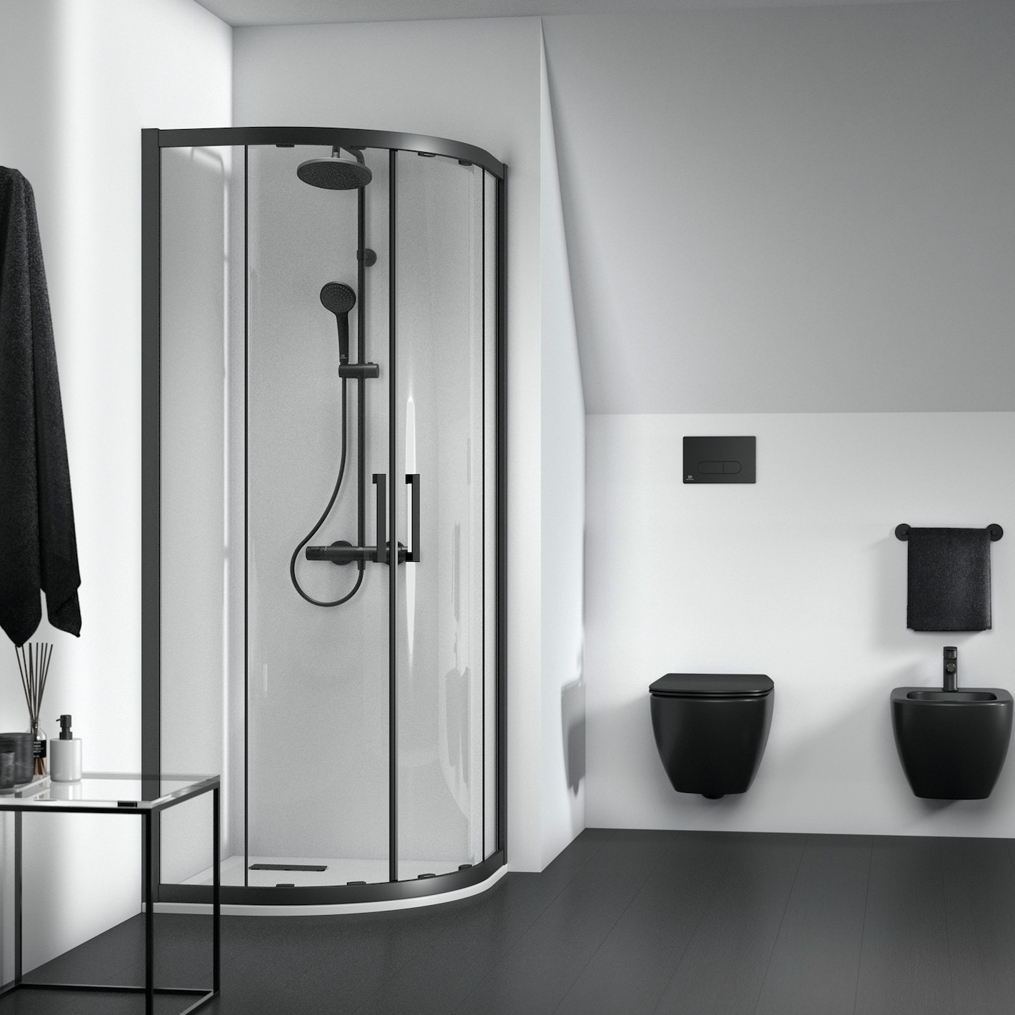 Ha apertura centrale con due ante curve scorrevoli con un raggio di 550 cm la cabina doccia ad angolo curvo Connect 2 di Ideal Standard con doppia porta scorrevole. È dotata di vetro temperato di sicurezza con spessore di 6 mm, maniglia in metallo e chiusura magnetica. Misura L 77/79,5 x H 195 cm. Prezzo, Iva esclusa, 1.649 euro. www.idealstandard.it Ha apertura centrale con due ante curve scorrevoli con un raggio di 550 cm la cabina doccia ad angolo curvo Connect 2 di Ideal Standard con doppia porta scorrevole. È dotata di vetro temperato di sicurezza con spessore di 6 mm, maniglia in metallo e chiusura magnetica. Misura L 77/79,5 x H 195 cm. Prezzo, Iva esclusa, 1.649 euro. www.idealstandard.it