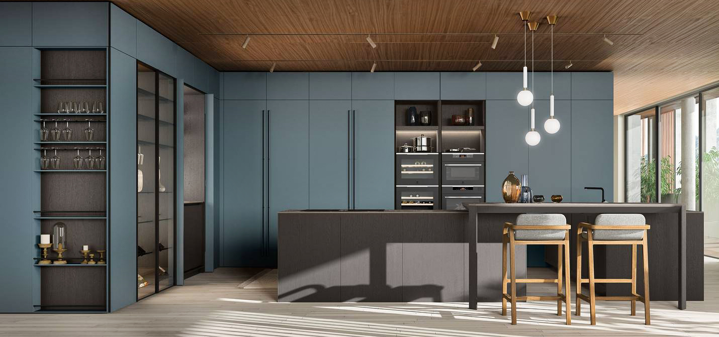 È realizzata su un progetto personalizzato, nei materiali e nelle dimensioni, la grande cucina That's Life LP 09 di Copatlife che si apre completamente sulla zona giorno. La grande armadiatura angolare, composta da colonne con le ante in Fenix Blu Shaba, ospita gli elettrodomestici; le due isole, attrezzate con lavello e zona cottura e unite da un piano snack, hanno le ante delle basi in rovere spazzolato nella finitura Lavagna. Prezzo su progetto. https://www.copatlife.it