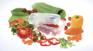 Sono moltissime le soluzioni che la collezione Freska di Bama, contenitori per alimenti, offre per ogni esigenza.
www.bamagroup.com Sono moltissime le soluzioni che la collezione Freska di Bama, contenitori per alimenti, offre per ogni esigenza.
www.bamagroup.com