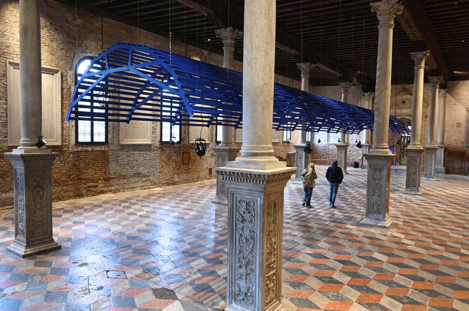 Il cielo sopra il portego di Michele De Lucchi - Biennale Venezia 2025 (Geberit) Il cielo sopra il portego di Michele De Lucchi - Biennale Venezia 2025 (Geberit)