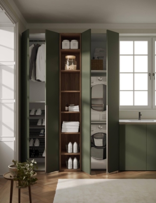 Passepartout è un sistema modulare creato da Artesi creato per riorganizzare gli ambienti di servizio come lavanderie e ripostigli con ordine e precisione per renderli funzionali ed efficienti. La collezione si compone di basi, elementi a giorno, armadiature, attrezzature, maniglie, lavatoi e top integrati. Tanti moduli e accessori proposti in diverse dimensioni e finiture, che permettono di creare configurazioni su misura che si integrano perfettamente in ambienti bagno, lavanderie, ingressi, corridoi, camere da letto e aree multifunzione. In foto il modulo porta lavatrice e asciugatrice in finitura Roccia Opaco, misura L 70 x P 65 x H 235,5 cm. Prezzo a partire da 1.506 euro + Iva. www.artesigroup.it Passepartout è un sistema modulare creato da Artesi creato per riorganizzare gli ambienti di servizio come lavanderie e ripostigli con ordine e precisione per renderli funzionali ed efficienti. La collezione si compone di basi, elementi a giorno, armadiature, attrezzature, maniglie, lavatoi e top integrati. Tanti moduli e accessori proposti in diverse dimensioni e finiture, che permettono di creare configurazioni su misura che si integrano perfettamente in ambienti bagno, lavanderie, ingressi, corridoi, camere da letto e aree multifunzione. In foto il modulo porta lavatrice e asciugatrice in finitura Roccia Opaco, misura L 70 x P 65 x H 235,5 cm. Prezzo a partire da 1.506 euro + Iva. www.artesigroup.it