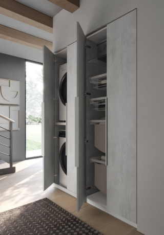 Spazio Time è la collezione di mobili per lavanderia di Ideagroup che permette di sfruttare razionalmente lo spazio, funzionali e dal design contemporaneo, completa di complementi, accessori e pareti attrezzate. Nella composizione in foto lo spazio lavanderia si ripropone in un ambiente di passaggio per rendere funzionale un’area secondaria della casa, in finitura Kiruna e top con lavatoio integrato in Acritek bianco lucido, misura L 140 x P 36 (basi)/ P 65 (colonne) cm. Prezzo su richiesta. www.ideagroup.it Spazio Time è la collezione di mobili per lavanderia di Ideagroup che permette di sfruttare razionalmente lo spazio, funzionali e dal design contemporaneo, completa di complementi, accessori e pareti attrezzate. Nella composizione in foto lo spazio lavanderia si ripropone in un ambiente di passaggio per rendere funzionale un’area secondaria della casa, in finitura Kiruna e top con lavatoio integrato in Acritek bianco lucido, misura L 140 x P 36 (basi)/ P 65 (colonne) cm. Prezzo su richiesta. www.ideagroup.it