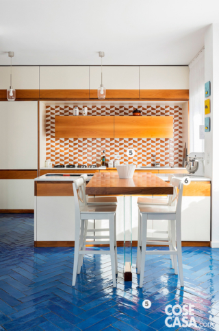 cucina-bianca-e-legno-chiaro cucina-bianca-e-legno-chiaro