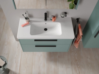 È in ceramica bianca lucida il lavabo consolle D-Code di Duravit con troppopieno. Smaltato nella parte inferiore, può essere installato da solo oppure in abbinamento a basi sottolavabo della stessa serie. Misura L 100 x P 48 cm. Prezzo 286 euro. www.duravit.it È in ceramica bianca lucida il lavabo consolle D-Code di Duravit con troppopieno. Smaltato nella parte inferiore, può essere installato da solo oppure in abbinamento a basi sottolavabo della stessa serie. Misura L 100 x P 48 cm. Prezzo 286 euro. www.duravit.it