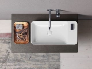 È realizzato con lo smalto antibatterico Extraglaze® Antibacterial, il lavabo da appoggio rettangolare Modo di GSI bianco lucido. Senza troppopieno, può avere il piano d'appoggio destro o sinistro ed essere corredato di piletta con finitura in ceramica. Disponibile anche nelle finiture GSI Color Elements. Misura L 70 x P 35 cm. Prezzo, Iva esclusa, 492 euro.
https://gsiceramica.it/ È realizzato con lo smalto antibatterico Extraglaze® Antibacterial, il lavabo da appoggio rettangolare Modo di GSI bianco lucido. Senza troppopieno, può avere il piano d'appoggio destro o sinistro ed essere corredato di piletta con finitura in ceramica. Disponibile anche nelle finiture GSI Color Elements. Misura L 70 x P 35 cm. Prezzo, Iva esclusa, 492 euro.
https://gsiceramica.it/