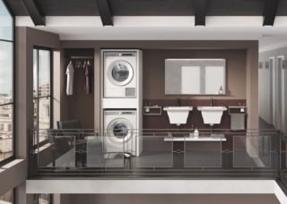 Il lavabo sospeso in ceramica Ghost di Xilon è dotato di asse in Ocritech che divide in due la profondità. Con doppia profondità 14+14 cm è un lavabo a doppio fondo rimovibile.
Con un semplice gesto si può raddoppiare la profondità del bacino. È predisposto per monoforo centrale. Può essere usato anche da incasso. Misura L 65 x P 52 cm. Prezzo 353 euro. https://xilon.it/ Il lavabo sospeso in ceramica Ghost di Xilon è dotato di asse in Ocritech che divide in due la profondità. Con doppia profondità 14+14 cm è un lavabo a doppio fondo rimovibile.
Con un semplice gesto si può raddoppiare la profondità del bacino. È predisposto per monoforo centrale. Può essere usato anche da incasso. Misura L 65 x P 52 cm. Prezzo 353 euro. https://xilon.it/