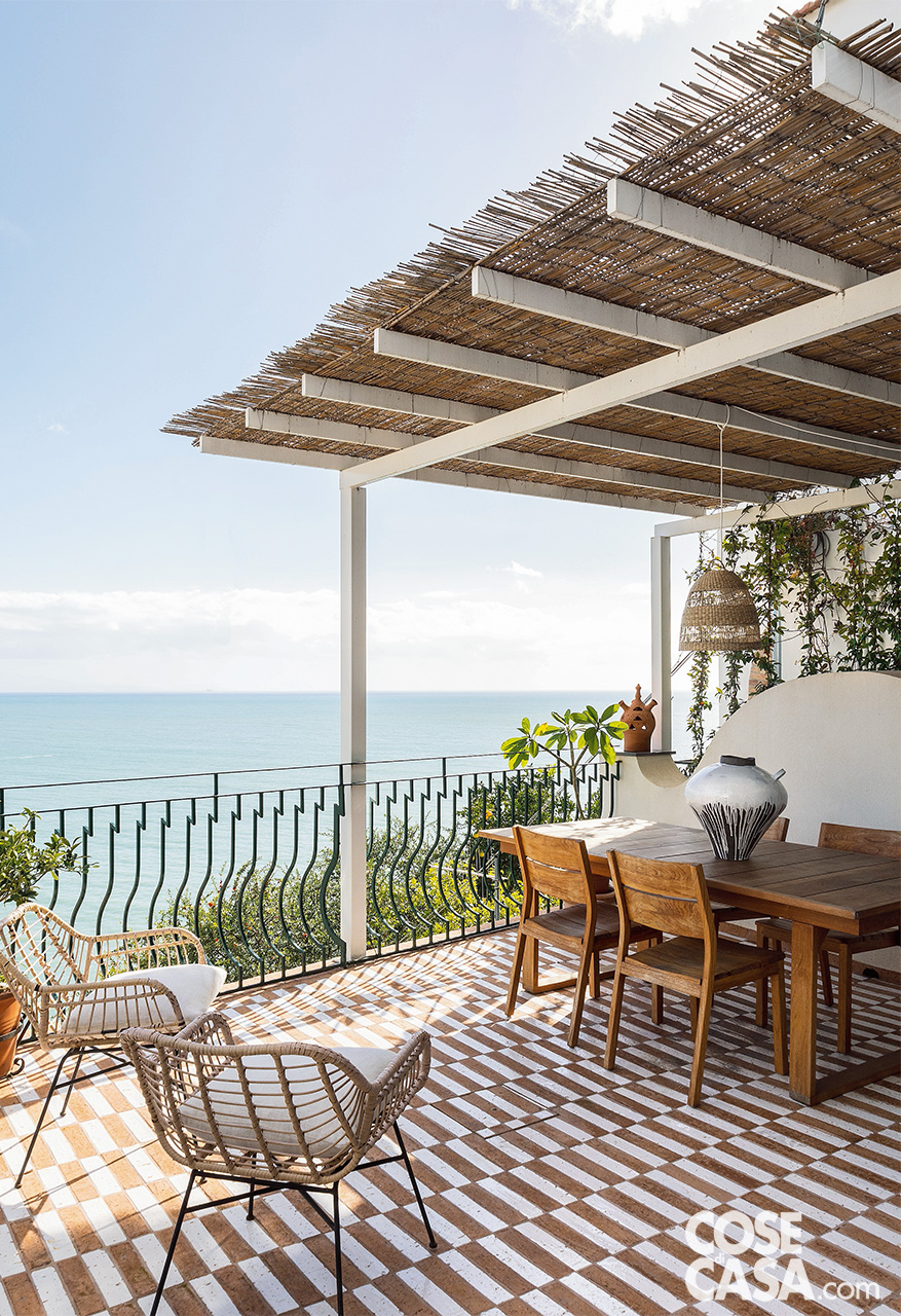 pergolato sulla balconata pergolato sulla balconata