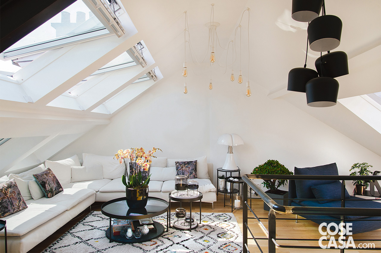 soggiorno divano angolare bianco