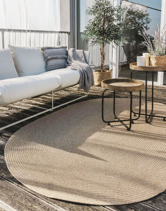 Un'originale forma ovale per il tappeto Nandi Beige di Benuta Nest, realizzato a macchina in misto polipropilene e poliestere. Ha un aspetto naturale e una lavorazione intrecciata. Misura L 120 x P 170 cm. Prezzo 159,95 euro. https://www.benuta.it Un'originale forma ovale per il tappeto Nandi Beige di Benuta Nest, realizzato a macchina in misto polipropilene e poliestere. Ha un aspetto naturale e una lavorazione intrecciata. Misura L 120 x P 170 cm. Prezzo 159,95 euro. https://www.benuta.it