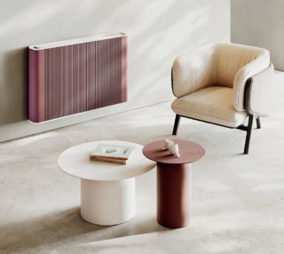 Il ventilconvettore Run di Cordivari ha linee verticali sulla parte frontale. Riscalda e rinfresca, ha motore inverter e si può abbinare a impianti tradizionali o a pompa di calore. Ha connettività wi-fi, potenza da 4,26 kW, rumorosità da 41 dBA. Misura da L 71,5 x P 13,6 x H 59,3 cm e costa da 765 euro. www.cordivari.it Il ventilconvettore Run di Cordivari ha linee verticali sulla parte frontale. Riscalda e rinfresca, ha motore inverter e si può abbinare a impianti tradizionali o a pompa di calore. Ha connettività wi-fi, potenza da 4,26 kW, rumorosità da 41 dBA. Misura da L 71,5 x P 13,6 x H 59,3 cm e costa da 765 euro. www.cordivari.it