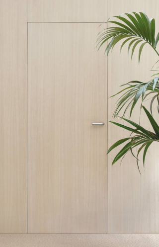 Nodoor è la porta rasomuro di Effebiquattro che ha la capacità di mimetizzarsi con le pareti della stanza in cui viene installata sino a diventare quasi invisibile, rendendo la porta un elemento di arredo perfettamente integrato con interior project riconoscibile solo dalla maniglia. E’ in grado di replicare i colori e le finiture delle pareti, ha un elevato isolamento acustico e le cerniere invisibili sono regolabili su tre assi, disponibile in una vasta gamma di finiture e molteplici essenze di legni. Nella misura di altezza standard H 210 cm il prezzo è 1.366 euro. www.effebiquattro.it Nodoor è la porta rasomuro di Effebiquattro che ha la capacità di mimetizzarsi con le pareti della stanza in cui viene installata sino a diventare quasi invisibile, rendendo la porta un elemento di arredo perfettamente integrato con interior project riconoscibile solo dalla maniglia. E’ in grado di replicare i colori e le finiture delle pareti, ha un elevato isolamento acustico e le cerniere invisibili sono regolabili su tre assi, disponibile in una vasta gamma di finiture e molteplici essenze di legni. Nella misura di altezza standard H 210 cm il prezzo è 1.366 euro. www.effebiquattro.it