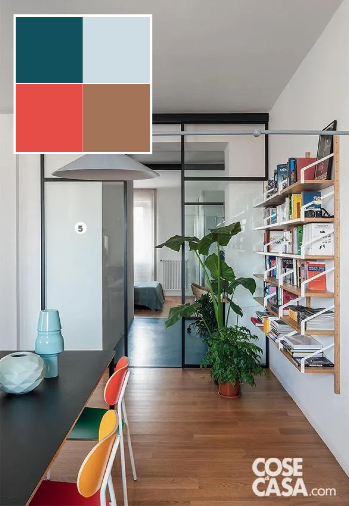 In questo appartamento luminoso e dai colori prevalentemente chiari, il color petrolio è stato inserito in un disimpegno che segna il passaggio tra la zona pranzo e la camera da letto e che è stato sfruttato per creare un angolo studio. Per vivacizzare la piccola camera di passaggio e caratterizzarla, è stato posato a terra un pavimento in resina color petrolio, che si accosta bene al parquet delle stanze adiacenti ed è abbinato al bianco delle pareti.
Progetto Bada Architettura e Paesaggio, Roma, Tel. 338/5401887 badastudio.it - Foto Studio Wolo In questo appartamento luminoso e dai colori prevalentemente chiari, il color petrolio è stato inserito in un disimpegno che segna il passaggio tra la zona pranzo e la camera da letto e che è stato sfruttato per creare un angolo studio. Per vivacizzare la piccola camera di passaggio e caratterizzarla, è stato posato a terra un pavimento in resina color petrolio, che si accosta bene al parquet delle stanze adiacenti ed è abbinato al bianco delle pareti.
Progetto Bada Architettura e Paesaggio, Roma, Tel. 338/5401887 badastudio.it - Foto Studio Wolo