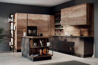 La cucina componibile Gea da Conforama ha le ante realizzate in PET, un materiale resistente ed eco-sostenibile. È presente un piccolo e pratico bancone isola con le ante a telaio e una serie di vani a giorno sotto il top che permettono di esporre stoviglie e accessori. La composizione base misura L 300 x P 60 x H 216/240 cm. Prezzo 4.798 euro con sconto Confocard 2.399 euro (con “maniglie di serie” compreso lavello e cappa, esclusi gli elettrodomestici). https://www.conforama.it La cucina componibile Gea da Conforama ha le ante realizzate in PET, un materiale resistente ed eco-sostenibile. È presente un piccolo e pratico bancone isola con le ante a telaio e una serie di vani a giorno sotto il top che permettono di esporre stoviglie e accessori. La composizione base misura L 300 x P 60 x H 216/240 cm. Prezzo 4.798 euro con sconto Confocard 2.399 euro (con “maniglie di serie” compreso lavello e cappa, esclusi gli elettrodomestici). https://www.conforama.it