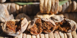 Come essiccare i fichi: i metodi al sole e in forno