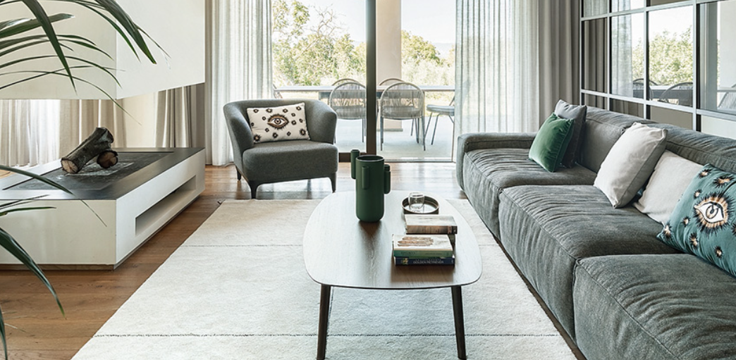 Una casa di campagna luminosa e “ariosa”, in stile moderno e contemporaneo