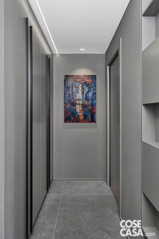 corridoio grigio