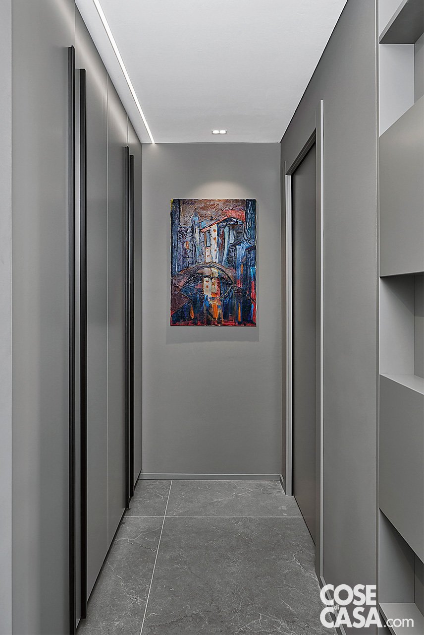 corridoio grigio