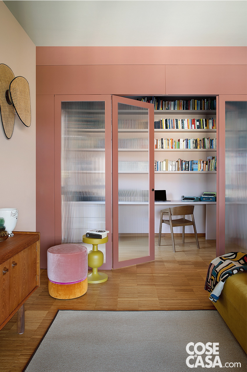 ingresso studio con serramento vetrato