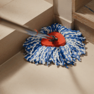 Vileda H2PrO Spin Mop angoli difficili