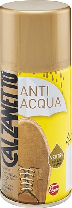 Calzanetto trattamento protettivo anti acqua è uno spray impermeabilizzante per scarpe, borse ed altri oggetti in camoscio, pelle, cuoio, tela. Protegge la superficie trattata da eventuali macchie e, usato regolarmente, contribuisce a rendere la calzatura resistente alla polvere, al fango e allo sporco in genere. Prezzo 8,99 euro. www.amazon.it. Calzanetto trattamento protettivo anti acqua è uno spray impermeabilizzante per scarpe, borse ed altri oggetti in camoscio, pelle, cuoio, tela. Protegge la superficie trattata da eventuali macchie e, usato regolarmente, contribuisce a rendere la calzatura resistente alla polvere, al fango e allo sporco in genere. Prezzo 8,99 euro. www.amazon.it.