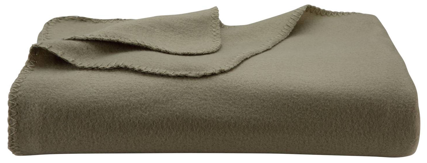 I Plaid: in vari colori,
da tenere sempre a portata di mano sul letto o sul divano, sono perfetti anche per portare una nota décor. I Plaid: in vari colori,
da tenere sempre a portata di mano sul letto o sul divano, sono perfetti anche per portare una nota décor.