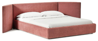 Otis di Westwing Collection ha sezioni laterali flessibili che possono essere regolate individualmente. È in legno composito imbottito di schiuma di poliuretano e rivestito in tessuto; i piedi sono in legno di faggio. Disponibile nelle misure L 140/160/180/200 x P 200 cm; la testiera misura L 335 x H 83 cm. Esclusa la rete, costa a partire da 1.199 euro. www.westwing.it Otis di Westwing Collection ha sezioni laterali flessibili che possono essere regolate individualmente. È in legno composito imbottito di schiuma di poliuretano e rivestito in tessuto; i piedi sono in legno di faggio. Disponibile nelle misure L 140/160/180/200 x P 200 cm; la testiera misura L 335 x H 83 cm. Esclusa la rete, costa a partire da 1.199 euro. www.westwing.it