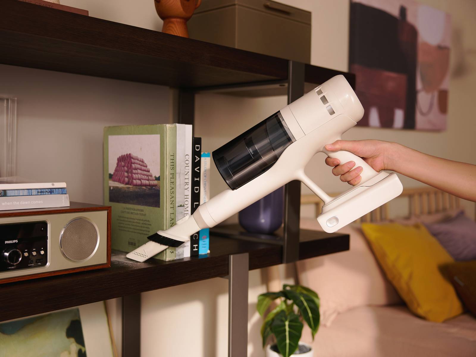 Roborock-H60-Lifestyle-13