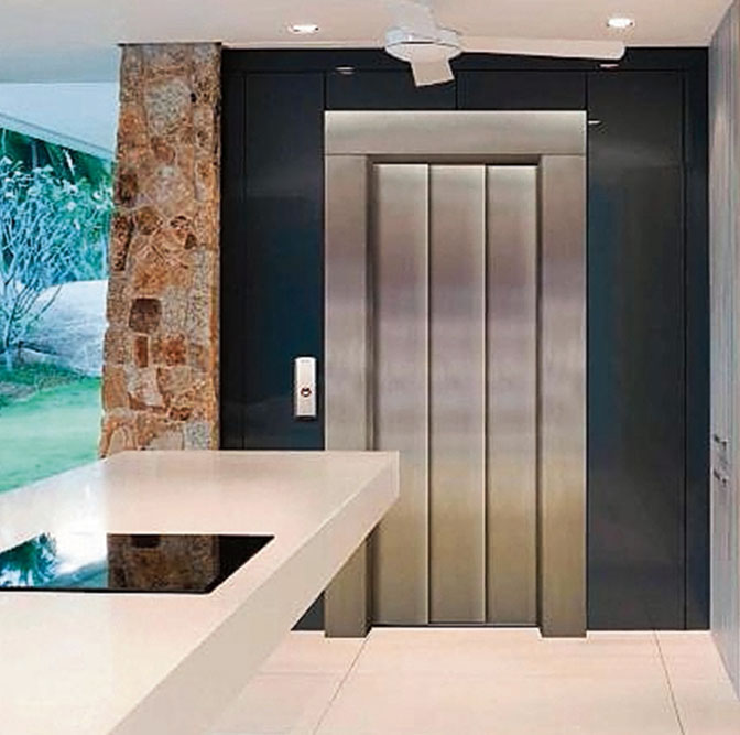 Gen2® Home di Otis ha il sistema di trazione brevettato a cinghie piatte flessibili d'acciaio, rivestite in poliuretano, di durata 3 volte superiore a quelle tradizionali. Dai consumi ridotti, non necessita di vano macchina. www.otis.com Gen2® Home di Otis ha il sistema di trazione brevettato a cinghie piatte flessibili d'acciaio, rivestite in poliuretano, di durata 3 volte superiore a quelle tradizionali. Dai consumi ridotti, non necessita di vano macchina. www.otis.com