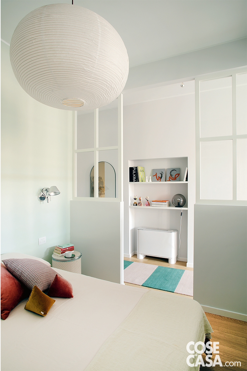 camera da letto bianca