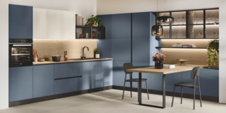 cucina con pensili fume di stosa