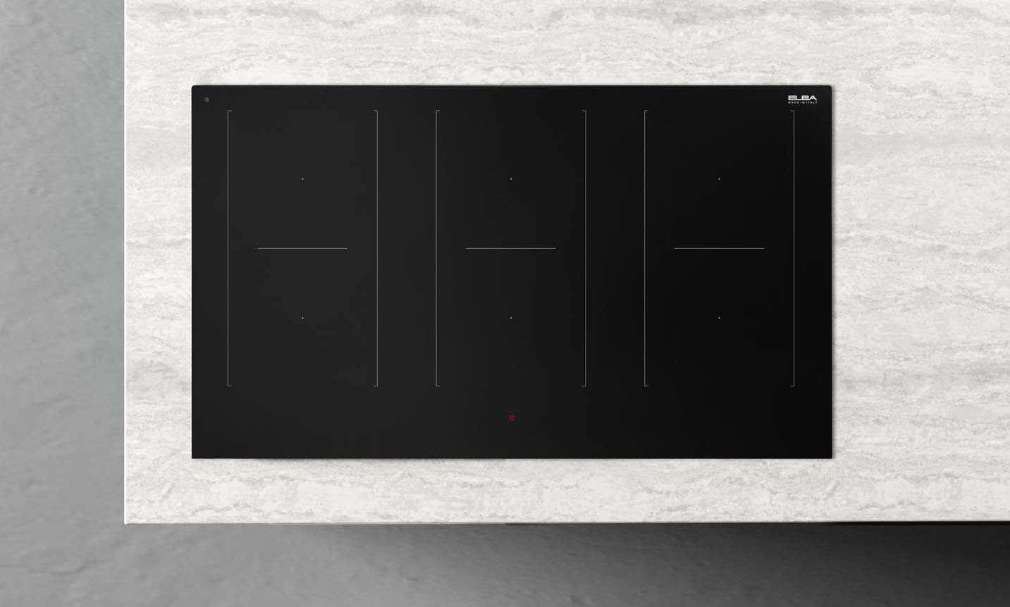 Nome: Collezione Elio EIN 906 di Elba
Con cappa integrata: no
Classe efficienza energetica: –
Zone di cottura: 6
Assorbimento max: 11 Kw
Livelli: 9 + Booster e doppio Booster
Misure: 90 cm
Caratteristiche: In vetroceramica nero, ha le zone di cottura abbinabili grazie al sistema Full Bridge, funzione Chef Cook per cotture assistite e facilitate nell’utilizzo, funzione Melting per lo scioglimento delicato a bassa temperatura e sistema Automatic Easy Start per la rilevazione
automatica delle pentole. Il display retroilluminato è a scomparsa.
Prezzo: 1.525 euro
Sito web azienda: www.elba-cookers.com Nome: Collezione Elio EIN 906 di Elba
Con cappa integrata: no
Classe efficienza energetica: –
Zone di cottura: 6
Assorbimento max: 11 Kw
Livelli: 9 + Booster e doppio Booster
Misure: 90 cm
Caratteristiche: In vetroceramica nero, ha le zone di cottura abbinabili grazie al sistema Full Bridge, funzione Chef Cook per cotture assistite e facilitate nell’utilizzo, funzione Melting per lo scioglimento delicato a bassa temperatura e sistema Automatic Easy Start per la rilevazione
automatica delle pentole. Il display retroilluminato è a scomparsa.
Prezzo: 1.525 euro
Sito web azienda: www.elba-cookers.com