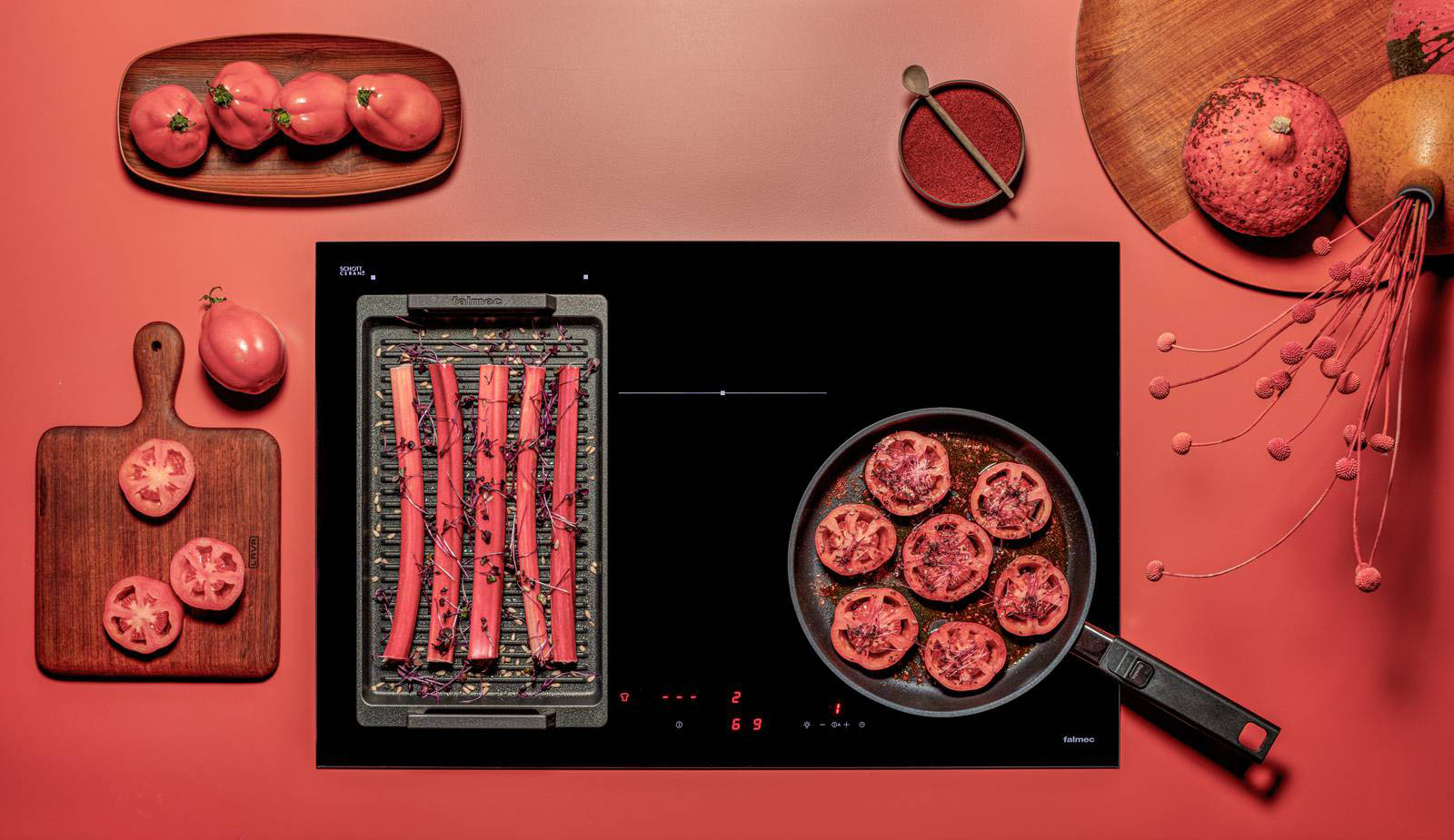 Nome: Piano a induzione da 78 cm di Falmec
Con cappa integrata: no
Classe efficienza energetica: -
Zone di cottura: 4
Assorbimento max: 7,4 Kw
Livelli: 9 livelli di cottura + boost
Misure: 78 cm
Caratteristiche: in vetroceramica nero luci, ha le 4 zone di cottura con riconoscimento automatico delle pentole. C’è la funzione di mantenimento al caldo e per ciascuna zona è presente il timer.
Prezzo: 1.335,90 euro
Sito web azienda: www.falmec.com Nome: Piano a induzione da 78 cm di Falmec
Con cappa integrata: no
Classe efficienza energetica: -
Zone di cottura: 4
Assorbimento max: 7,4 Kw
Livelli: 9 livelli di cottura + boost
Misure: 78 cm
Caratteristiche: in vetroceramica nero luci, ha le 4 zone di cottura con riconoscimento automatico delle pentole. C’è la funzione di mantenimento al caldo e per ciascuna zona è presente il timer.
Prezzo: 1.335,90 euro
Sito web azienda: www.falmec.com