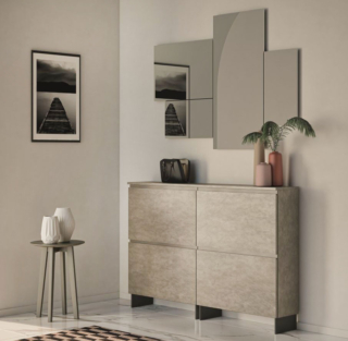 La scarpiera Minima di Birex in vendita su Sediarreda è composta da moduli con le ante nella raffinata finitura laccato micalizzato nella variante Nickel. La struttura in pannelli di legno riciclato ha un design essenziale ed è dotata di portascarpe in plastica nera come i piedini. Misura L 180 x P 26 x H 75 cm. Prezzo a partire da 1.191,60 euro (per il modello base). https://www.sediarreda.com La scarpiera Minima di Birex in vendita su Sediarreda è composta da moduli con le ante nella raffinata finitura laccato micalizzato nella variante Nickel. La struttura in pannelli di legno riciclato ha un design essenziale ed è dotata di portascarpe in plastica nera come i piedini. Misura L 180 x P 26 x H 75 cm. Prezzo a partire da 1.191,60 euro (per il modello base). https://www.sediarreda.com