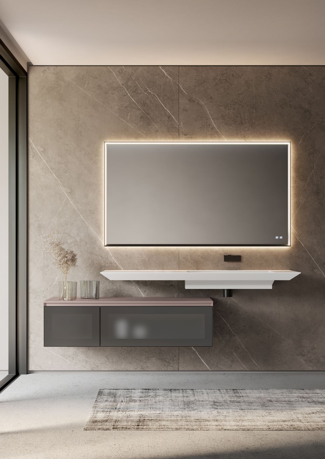 È retroilluminato lo specchio rettangolare Tecnica-Up di Ideagroup con telaio in alluminio. Ha luce superiore integrata a LED 3000 o 4000. È disponibile in differenti dimensioni. Misura del modello in foto L 160 x H 90 cm. Prezzo su richiesta. www.ideagroup.it