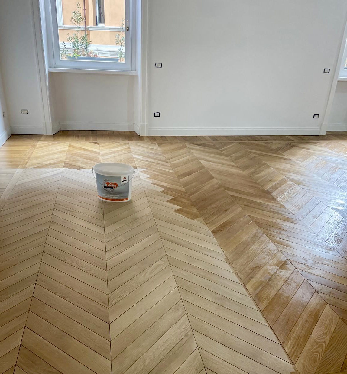 Fase di verniciatura