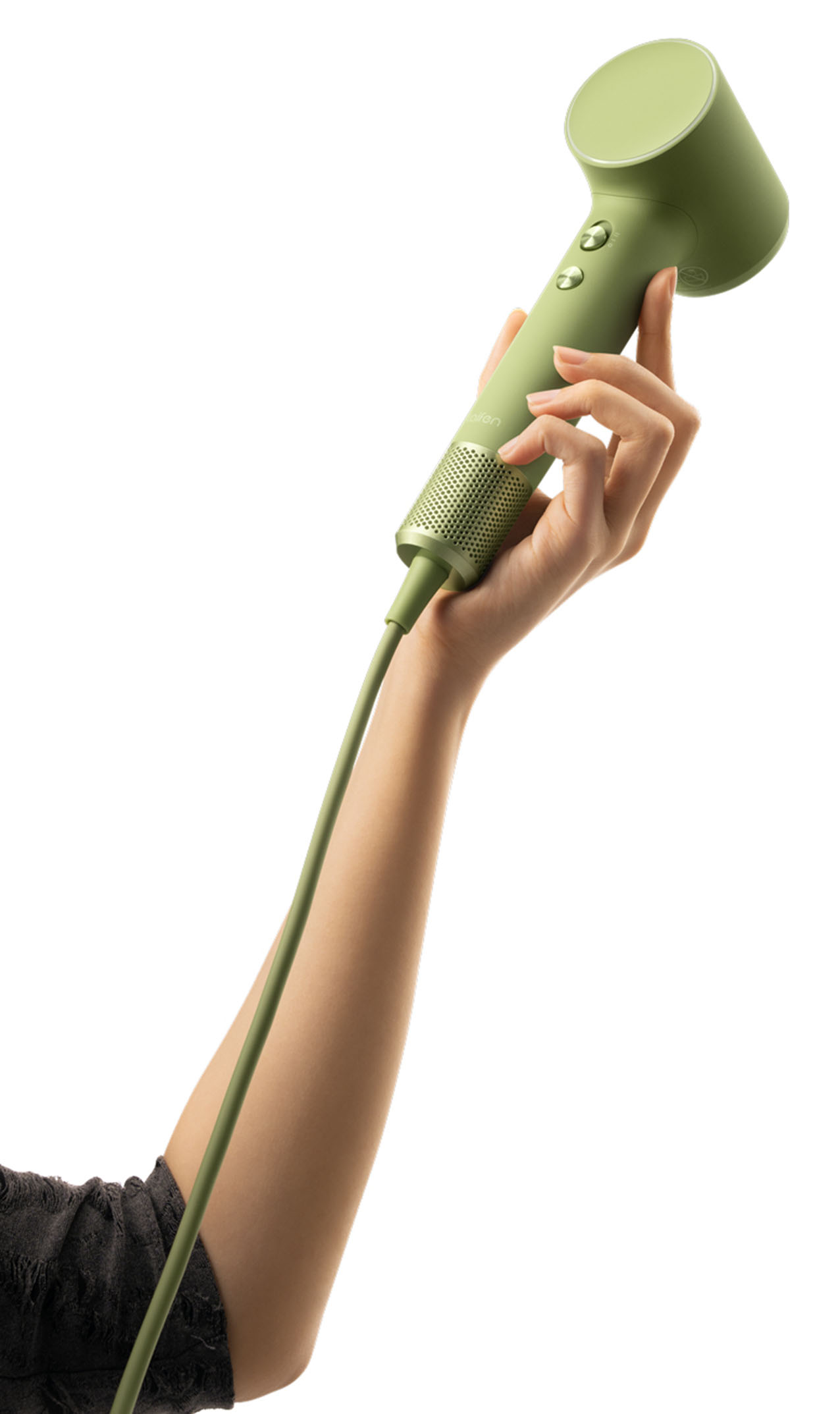 Con un peso di soli 299 grammi, l’asciugacapelli Laifen Mini è pensato per chi cerca performance e praticità in un piccolo formato. Perfetto da portare in viaggio, in palestra, ha l’impugnatura sottile che garantisce una presa comoda per tutte le dimensioni di mano. Regolabile su 3 velocità e 3 temperature, ha potenza massima di 1.600 watt. Include una modalità bambini con flusso d’aria a bassa temperatura, per un’asciugatura delicata dei capelli sensibili. Ha in dotazione un beccuccio magnetico per uno styling preciso e una custodia da viaggio. Prezzo 129,90 euro. www.laifen.it