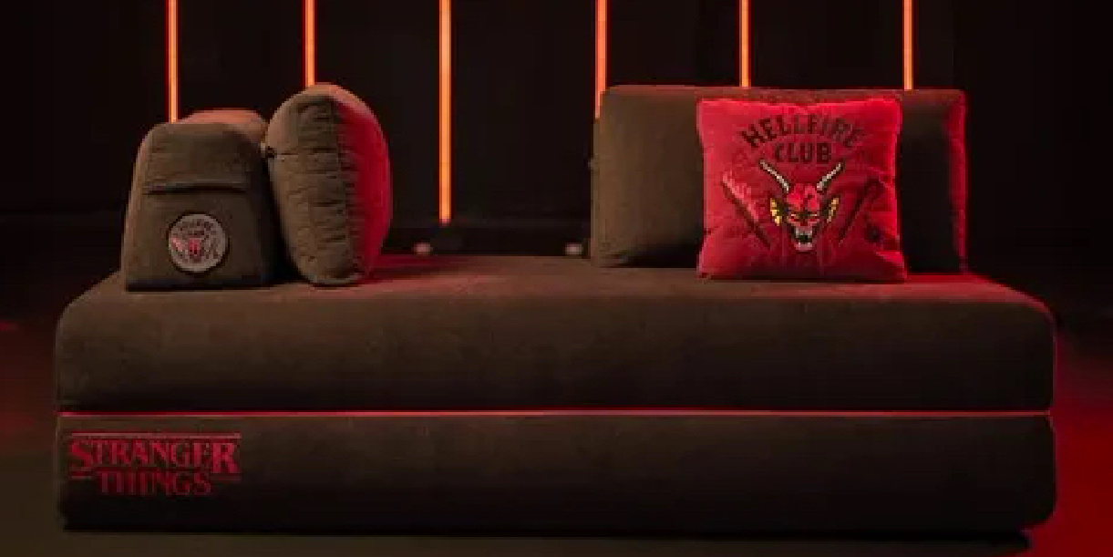 Stranger Things: Divani.Store lancia RIFT, il divano ispirato alla serie tv