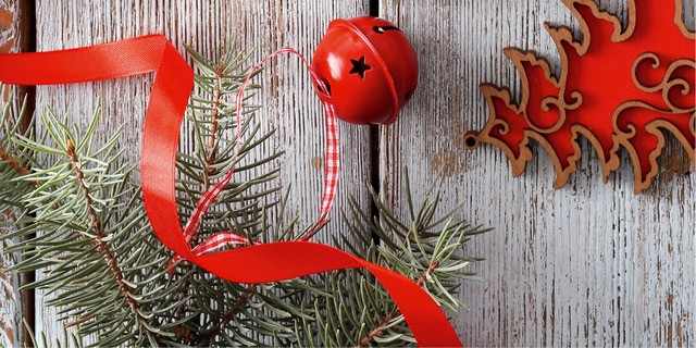 Passeggiando tra le casette in piazza Carducci, del centro storico di Monza, si vive, tra i profumi delle spezie e del vin brûlé, una vera atmosfera natalizia. Tra i molti eventi di “Insieme a Natale 2025” vi è anche un mercatino con stand che vendono decorazioni fatte a mano, oggetti d’autore e tante specialità e tante idee regalo. Dal 22 novembre 2025 al 6 gennaio 2026, dalle 9:30 alle 19:30, a Natale e Capodanno dalle 15.30. https://turismo.monza.it/