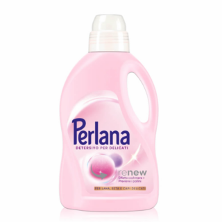 Renew è l'ultima novità firmata Perlana per prendersi cura per bene dei capi delicati. Un detergente che pulisce e si prende cura delle fibre.  Prezzo: 9,90 euro per il formato XXL su amazon.it