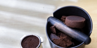 riutilizzo fondi caffè riutilizzo fondi caffè