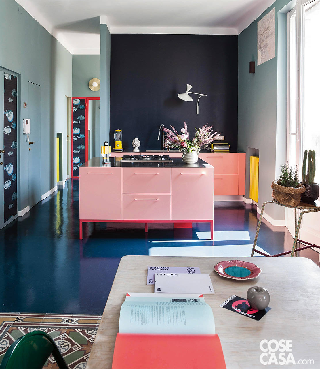 isola-cucina-rosa