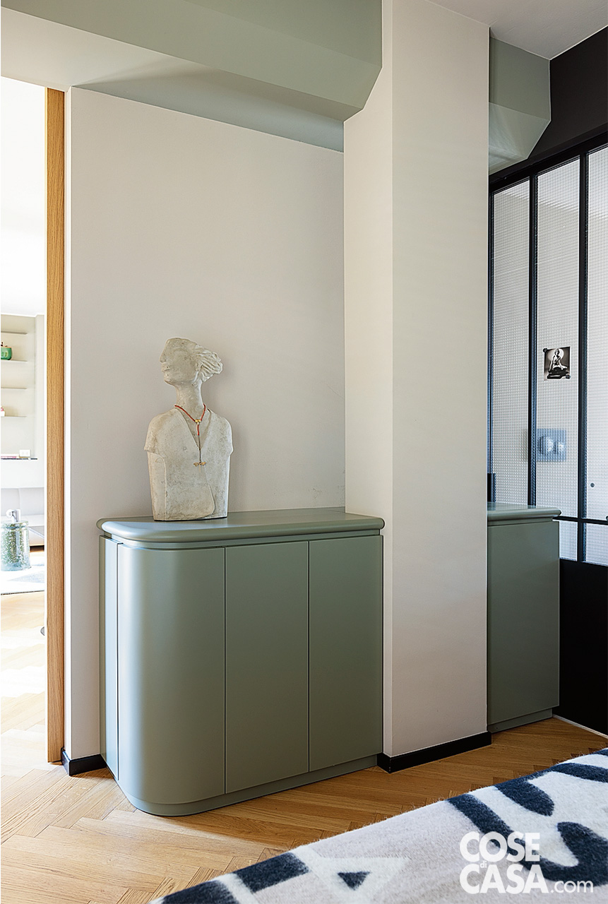 mobile basso tra camera e bagni mobile basso tra camera e bagni